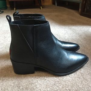 levis gaia boots